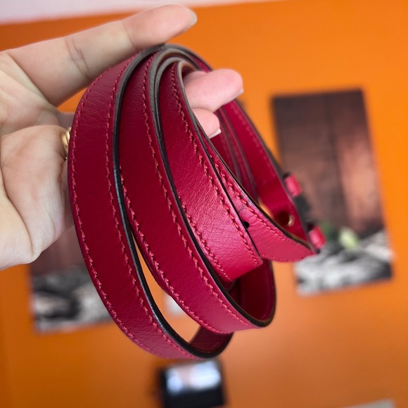 ❌SOLD❌GUCCI Sylvie Web Crossbody Handle Bag - Picture 14 of 14